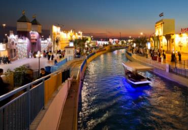 Dubailand - apartment towers