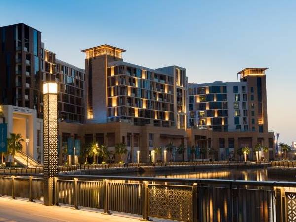 Living at Dubai Wharf: A Guide to Waterfront Homes, Heritage and Connectivity on Dubai Creek